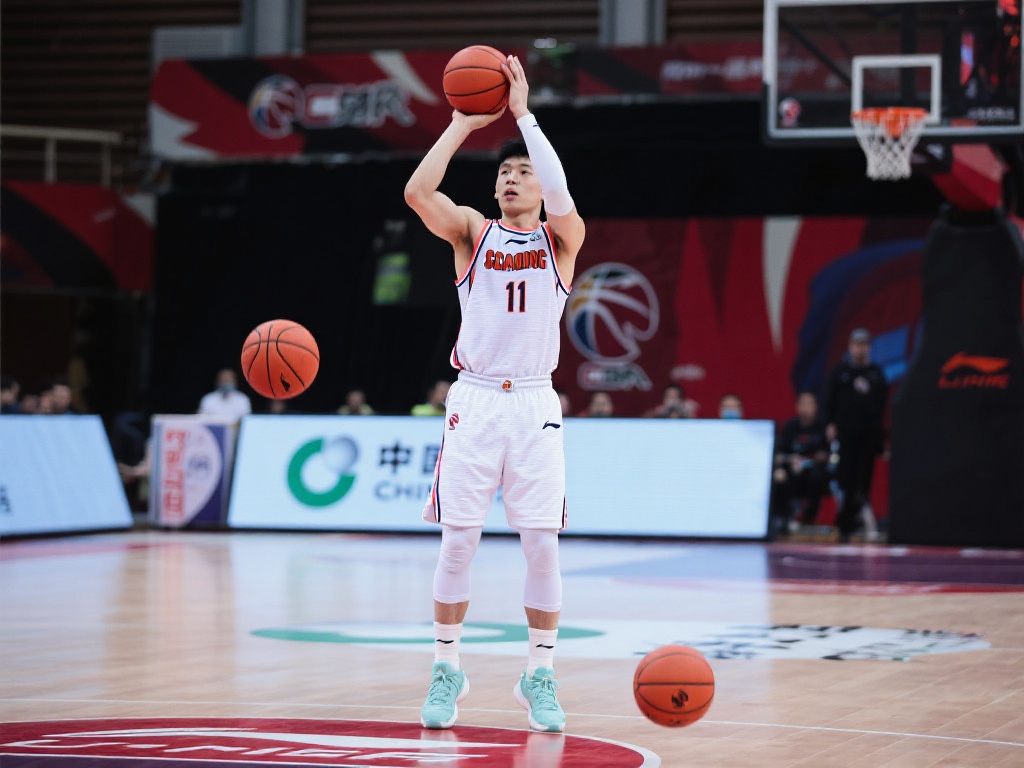 随着赛季的 随着赛季的